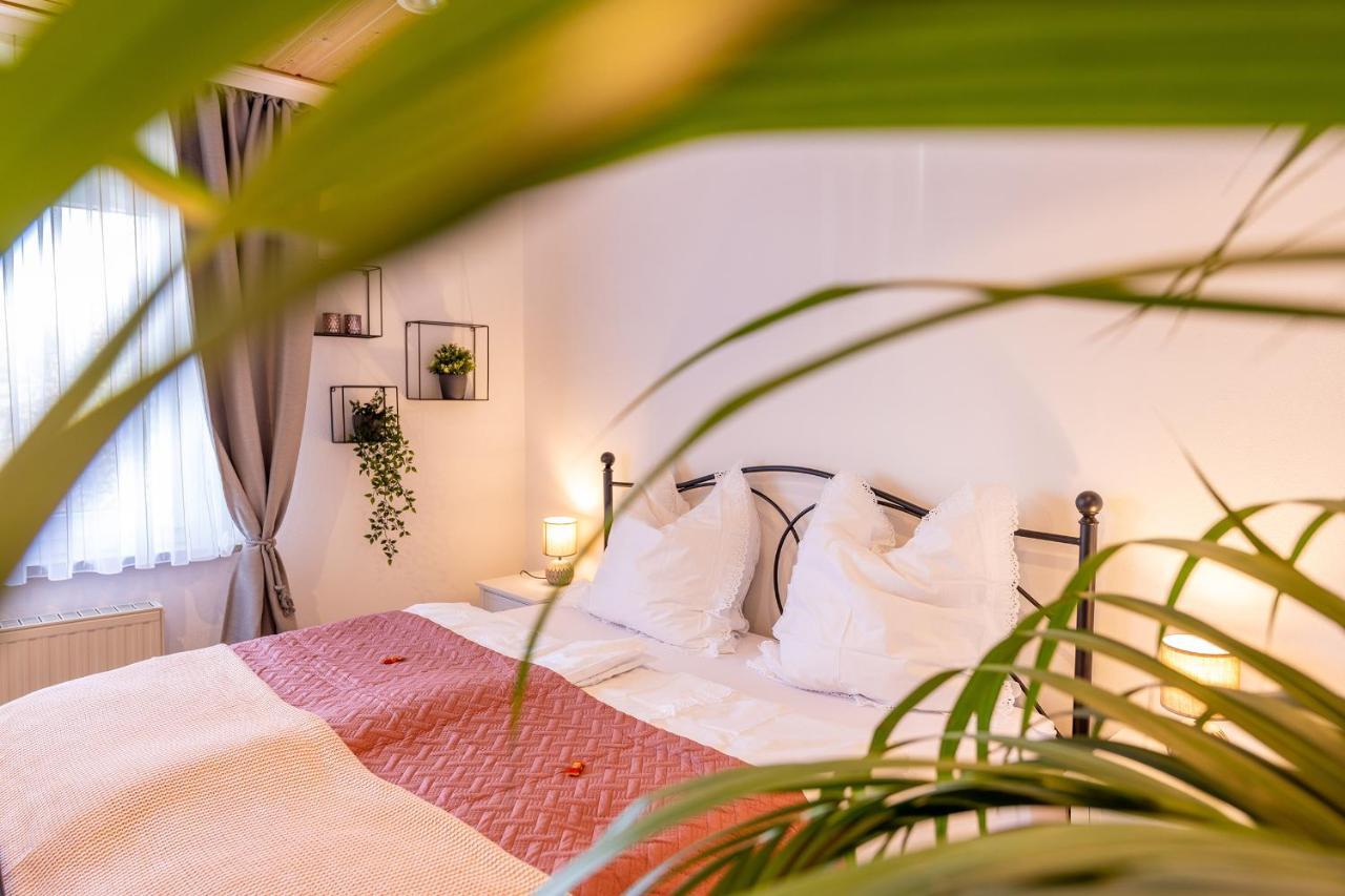 Holiday home Mit 2 - Ideal Fuer Familien & Gruppen *